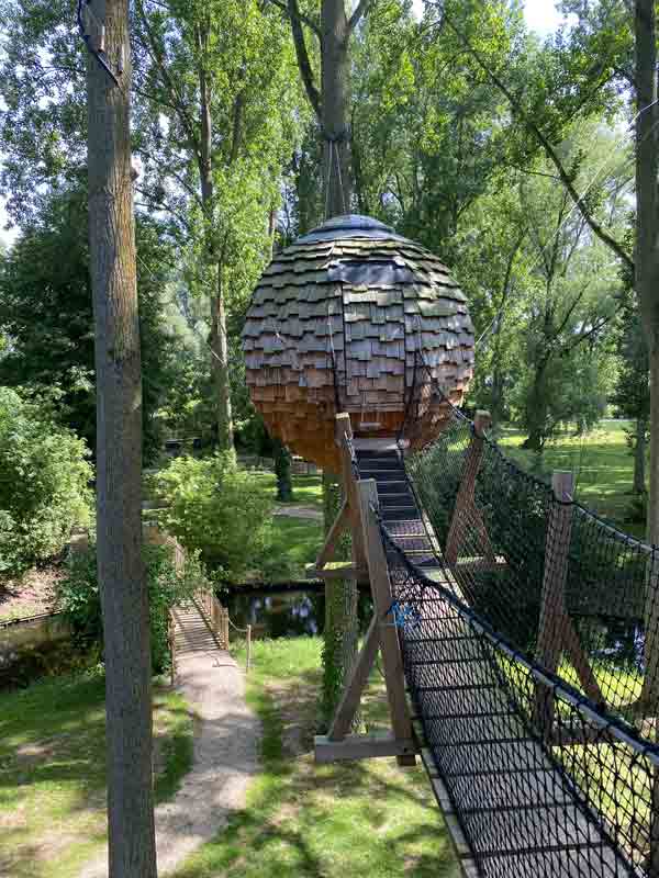 Domaine Natureza - Baumhaus Schlafkugel